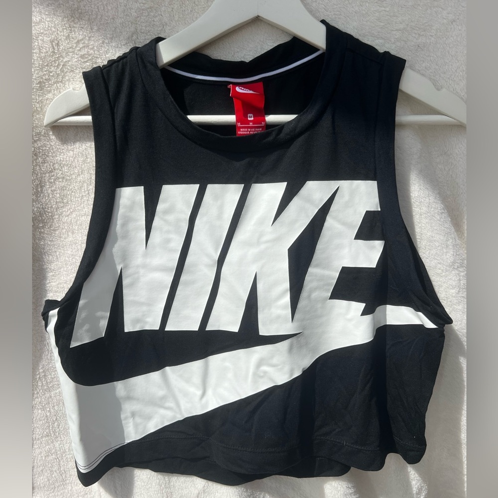 Nike, Sportswear Essential Cropped Tank Top, Medium